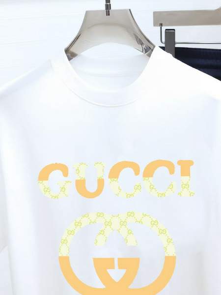 Picture of Gucci Shirt Pant Suits _SKUGucciM-5XL13gn0122164